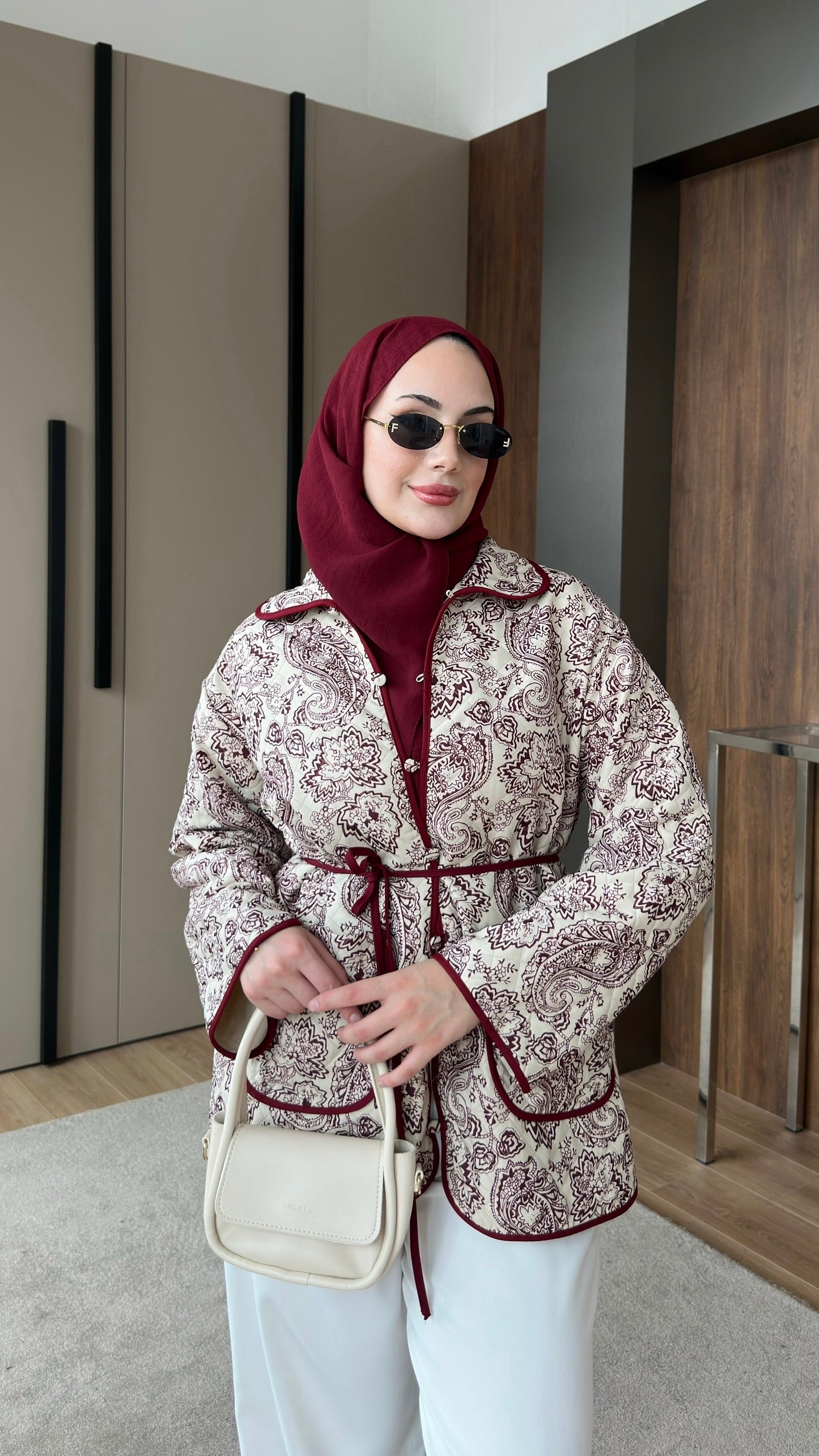 Etnik Desenli Kapitone Ceket Bordo