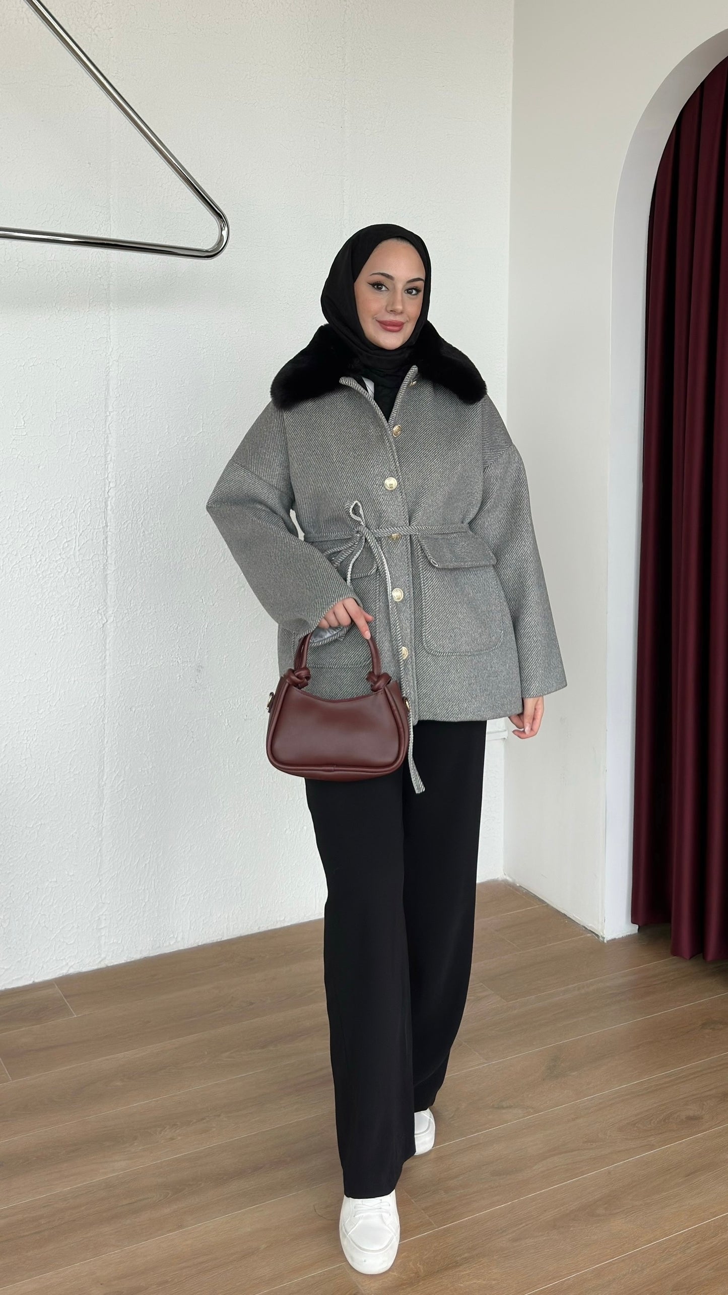 Yakası Kürklü Premium Kaşe Ceket Gri