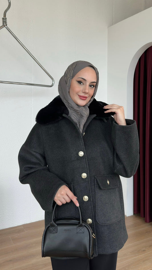 Yakası Kürklü Premium Kaşe Ceket Siyah